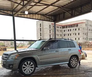 Mercedes-Benz GLK-Class 350 2010 Gray