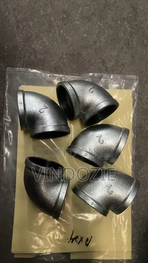 Iron Elbow Pipe