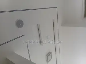4bdrm Duplex in Chevron Drive. for sale