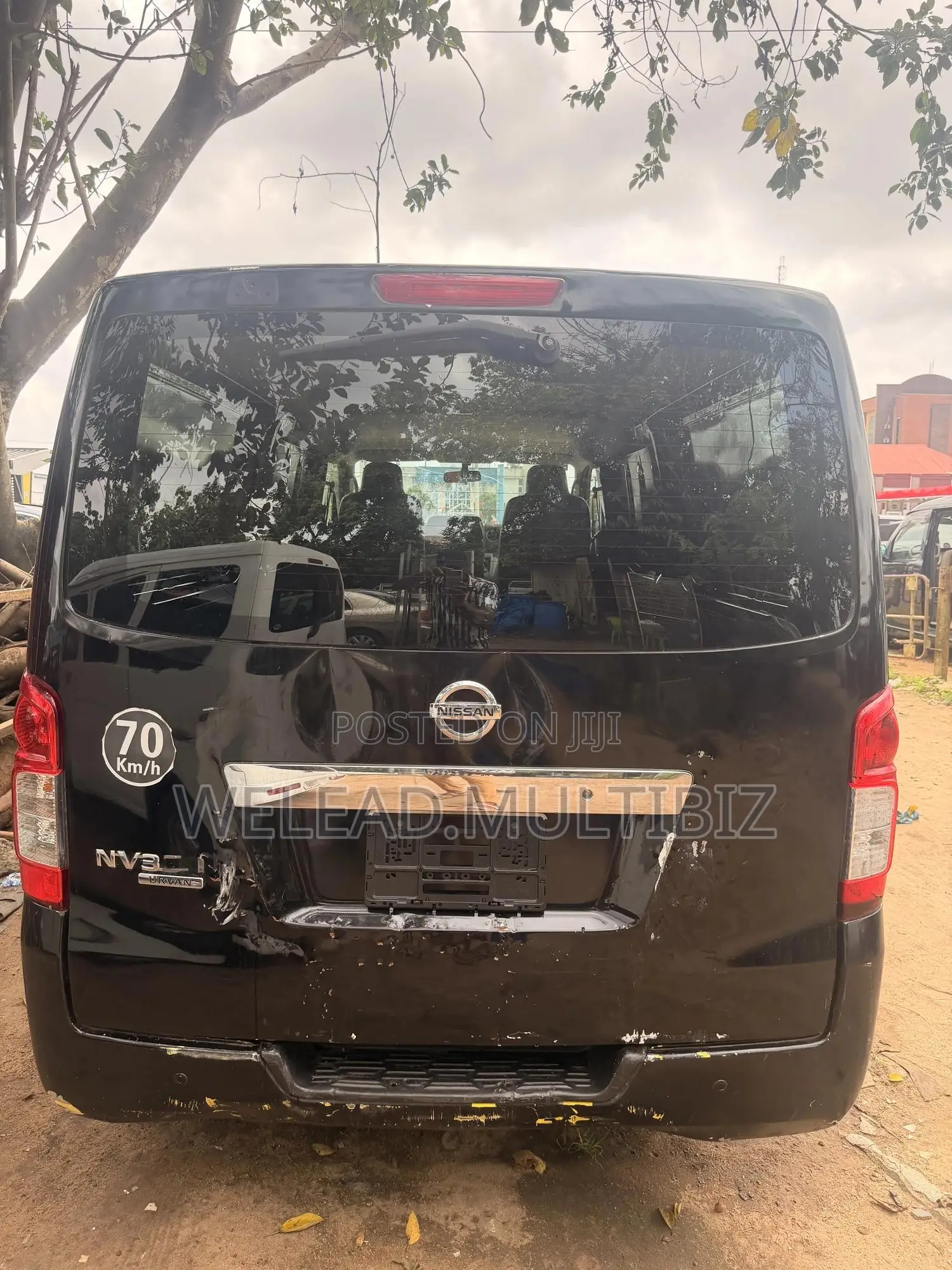 Nissan Caravan (Urvan) 2013 Black