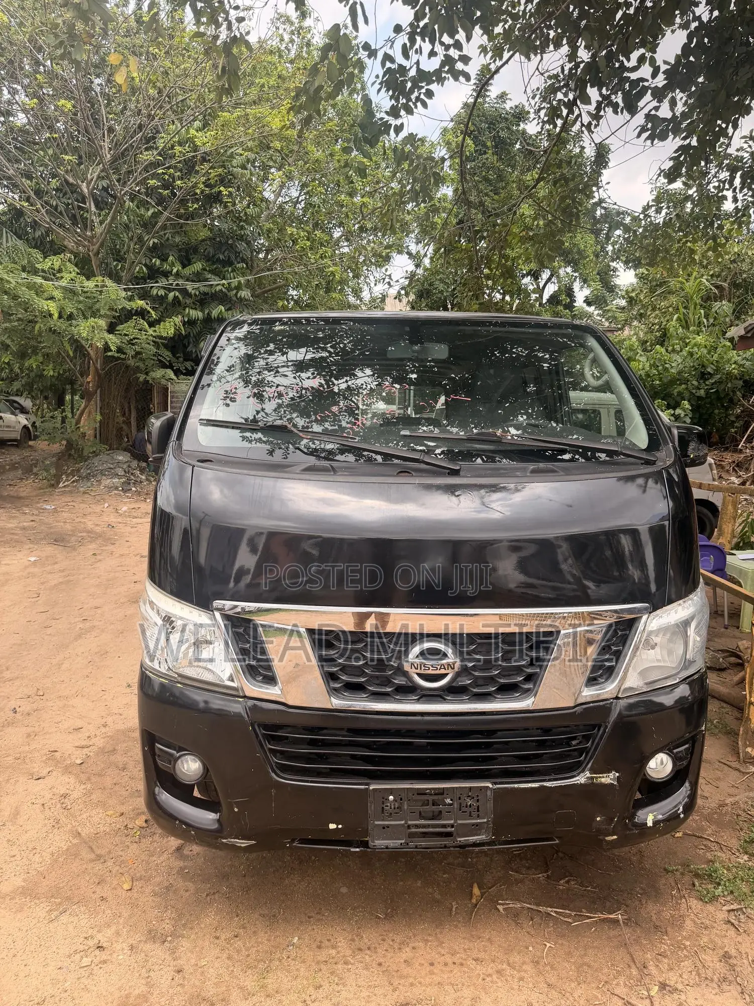 Nissan Caravan (Urvan) 2013 Black