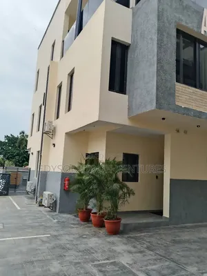 5bdrm Duplex in Ikeja G.R.A for rent