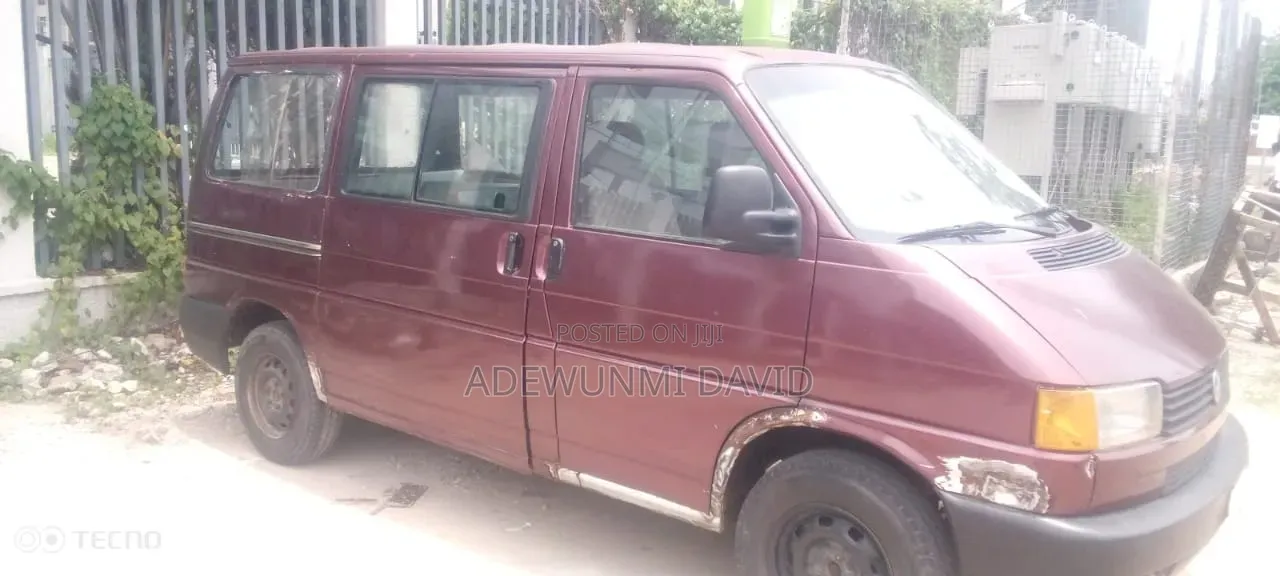 Volkswagen Transporter 2003 Red