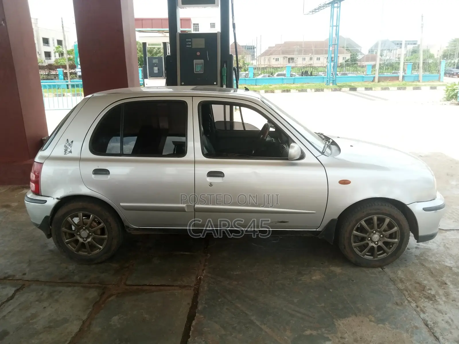 Nissan Micra 2001 Gray