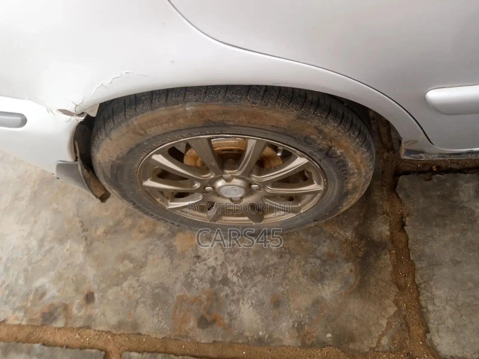Nissan Micra 2001 Gray