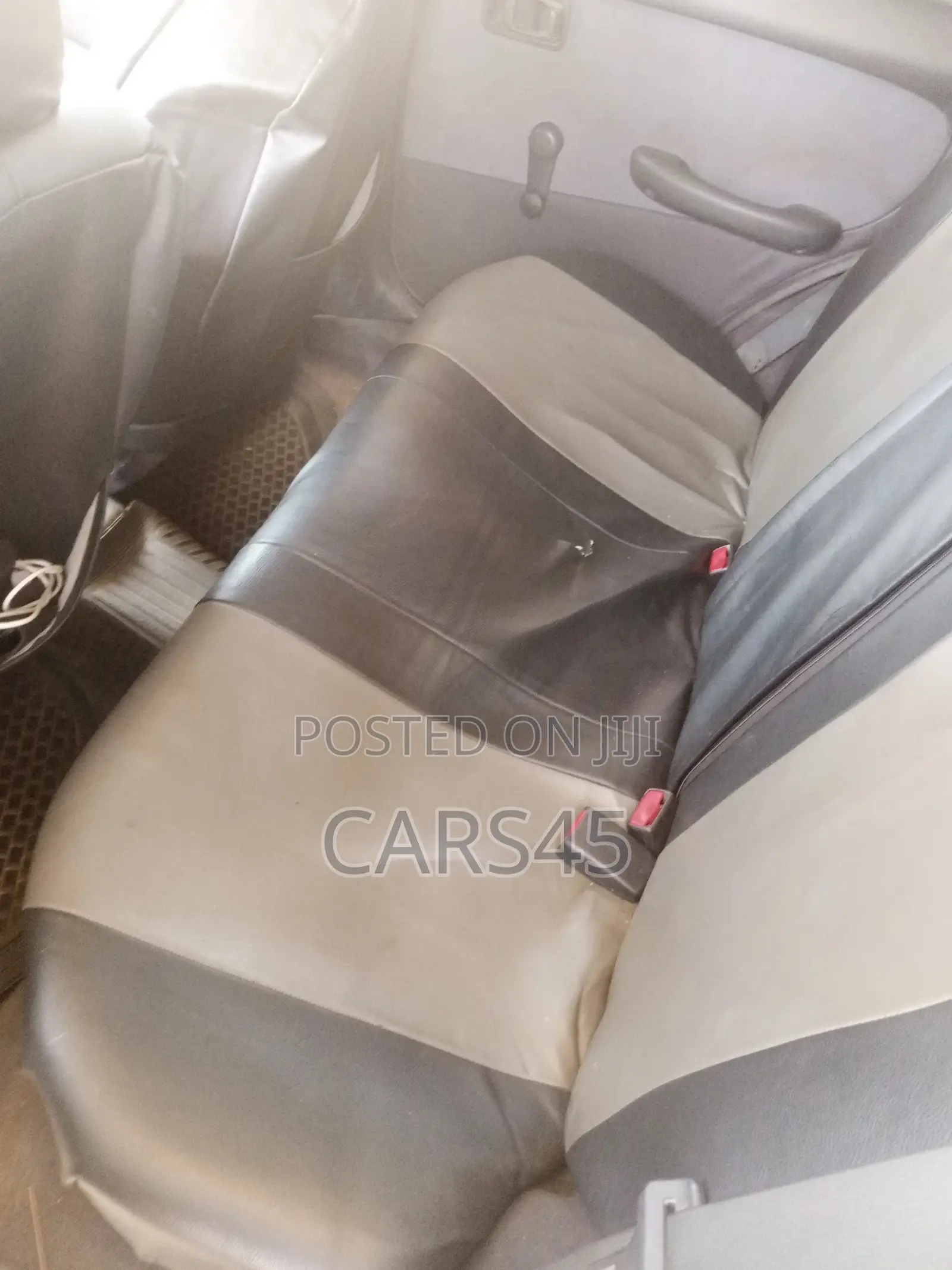 Nissan Micra 2001 Gray