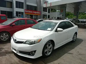 Toyota Camry 2012 White