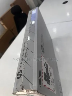 New Laptop HP 15 8GB Intel Core i3 SSD 256GB
