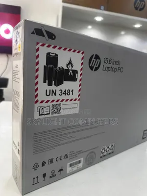 New Laptop HP 15 8GB Intel Core i3 SSD 256GB