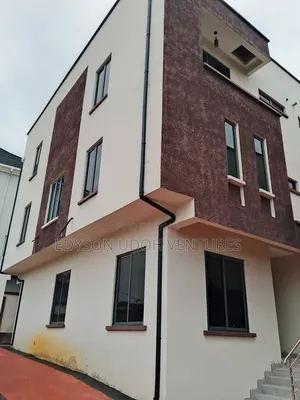 4bdrm Duplex in Opebi for rent