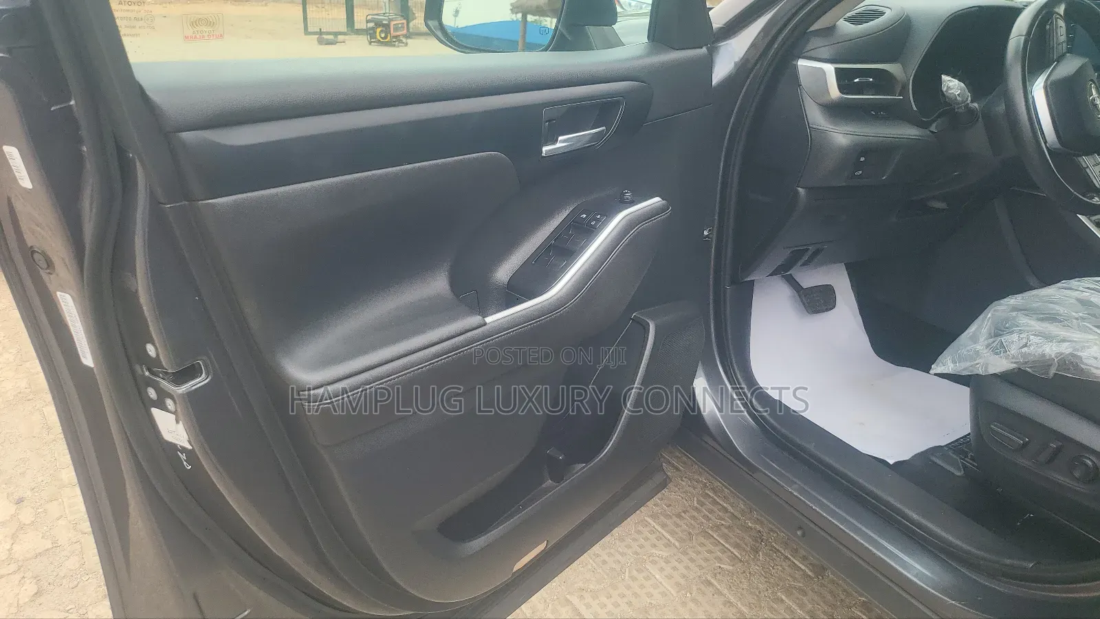 Toyota Highlander 2021 Gray