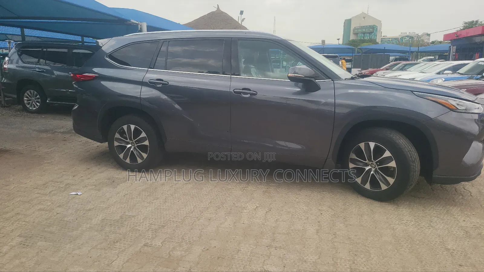 Toyota Highlander 2021 Gray