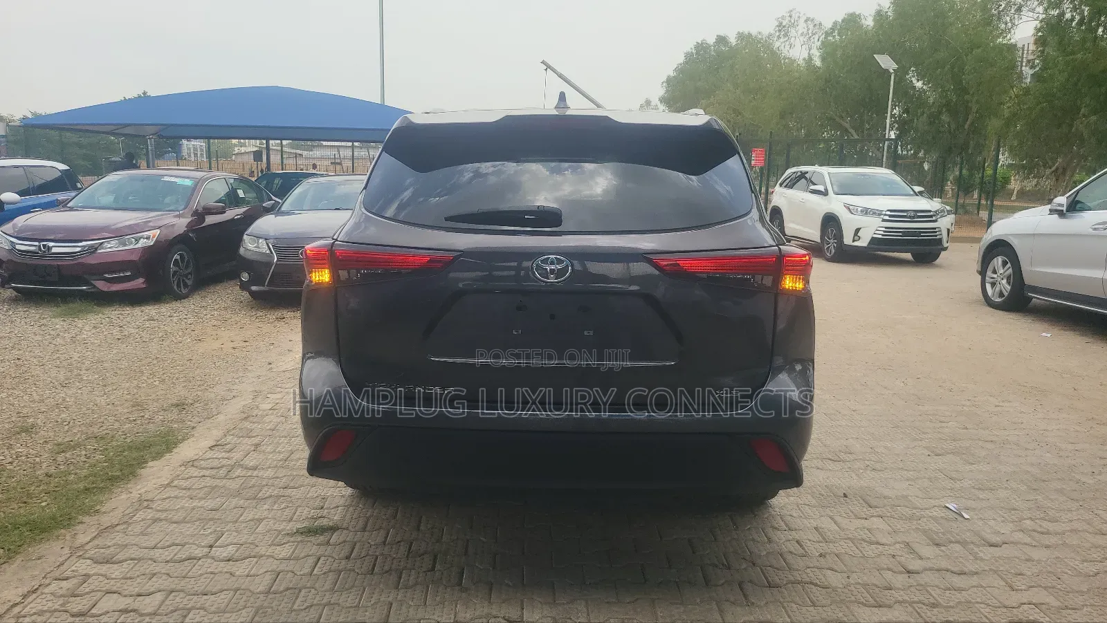 Toyota Highlander 2021 Gray