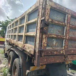Scania 10 Tyre Tipper V8 Tokunbo With Custom Paper