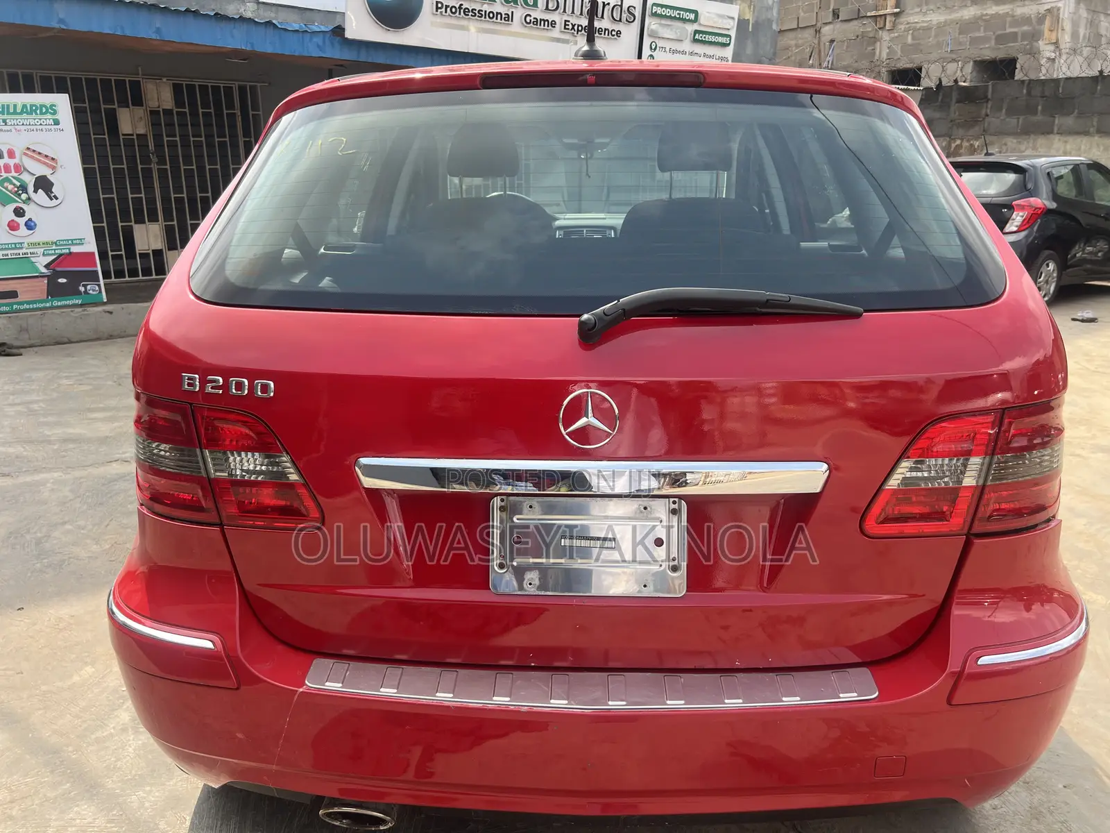 Mercedes-Benz B-Class 2010 Red