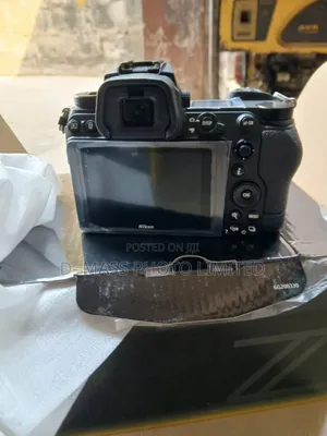 Nikon Camera Zii