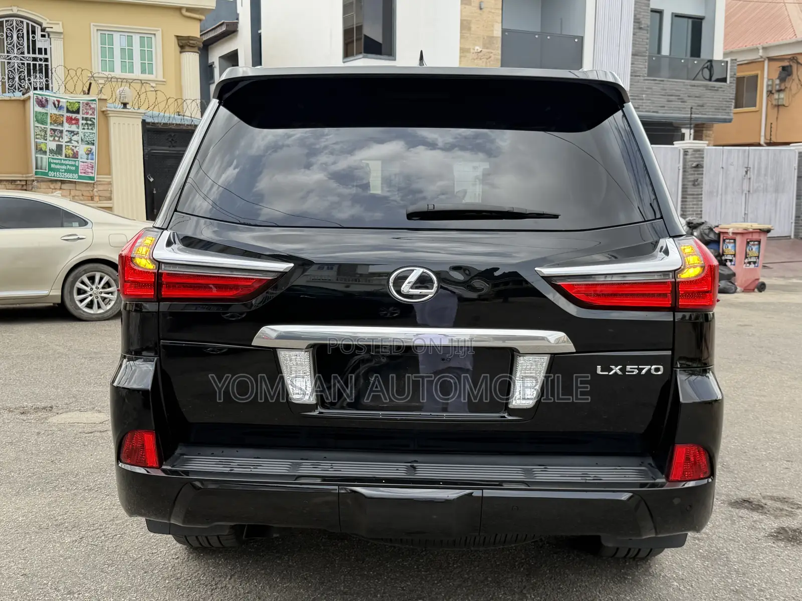 Lexus LX 570 AWD 2016 Black