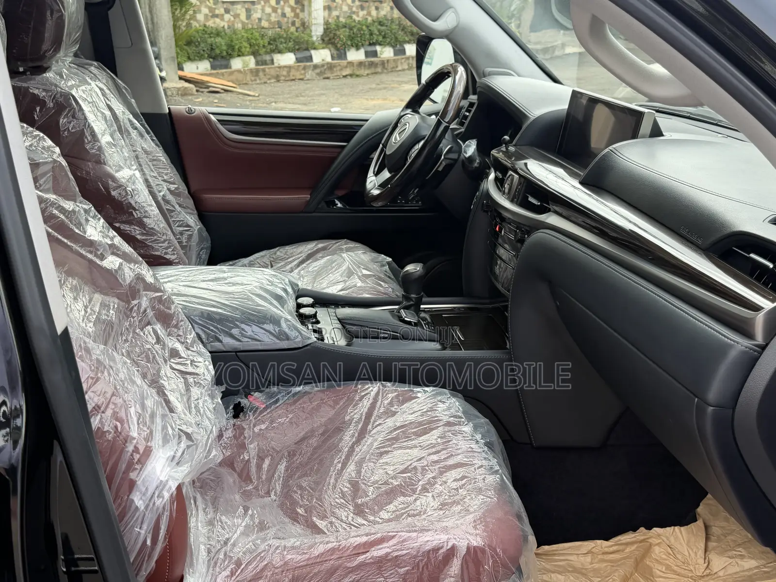 Lexus LX 570 AWD 2016 Black