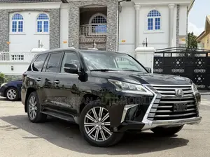 Lexus LX 570 AWD 2016 Black