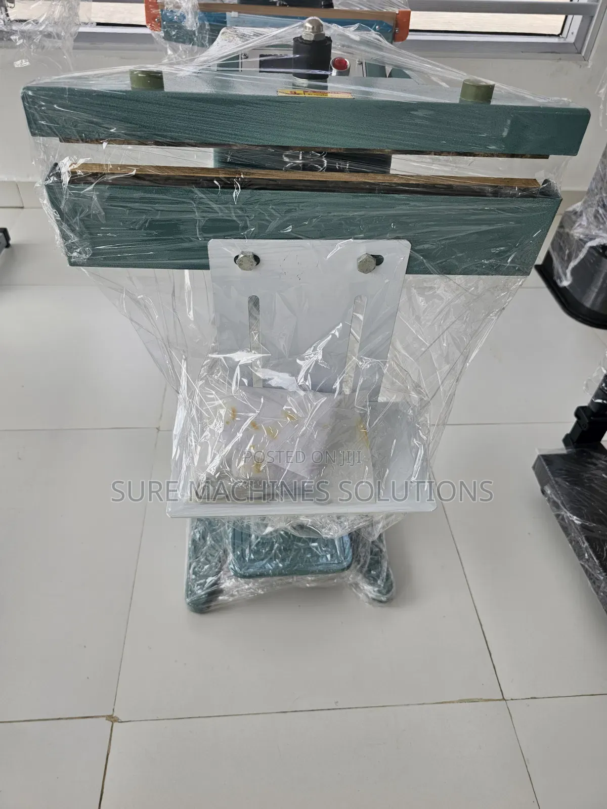 Direct Heat Pedal Sealing Machine