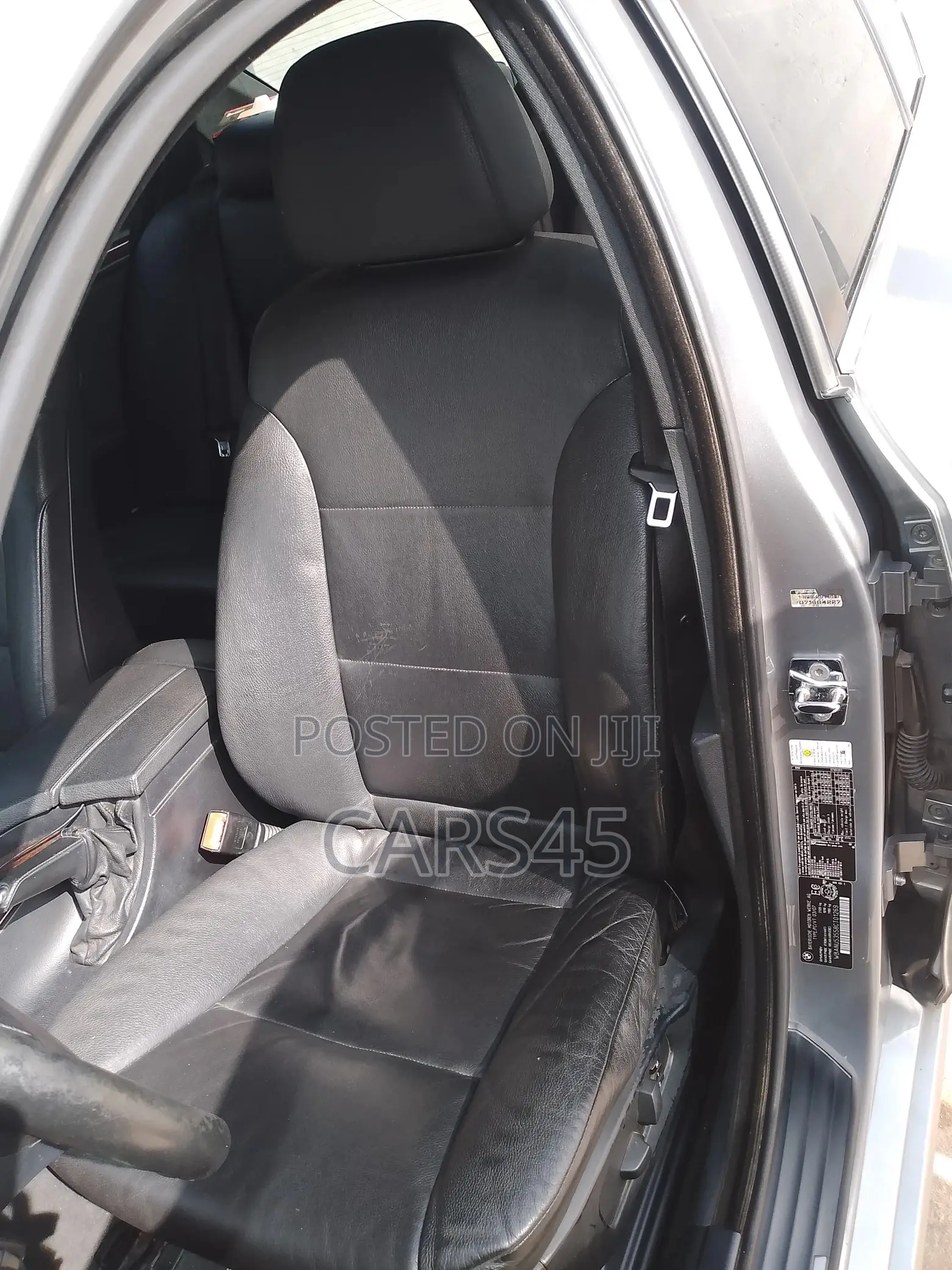 BMW 523i 2008 Gray