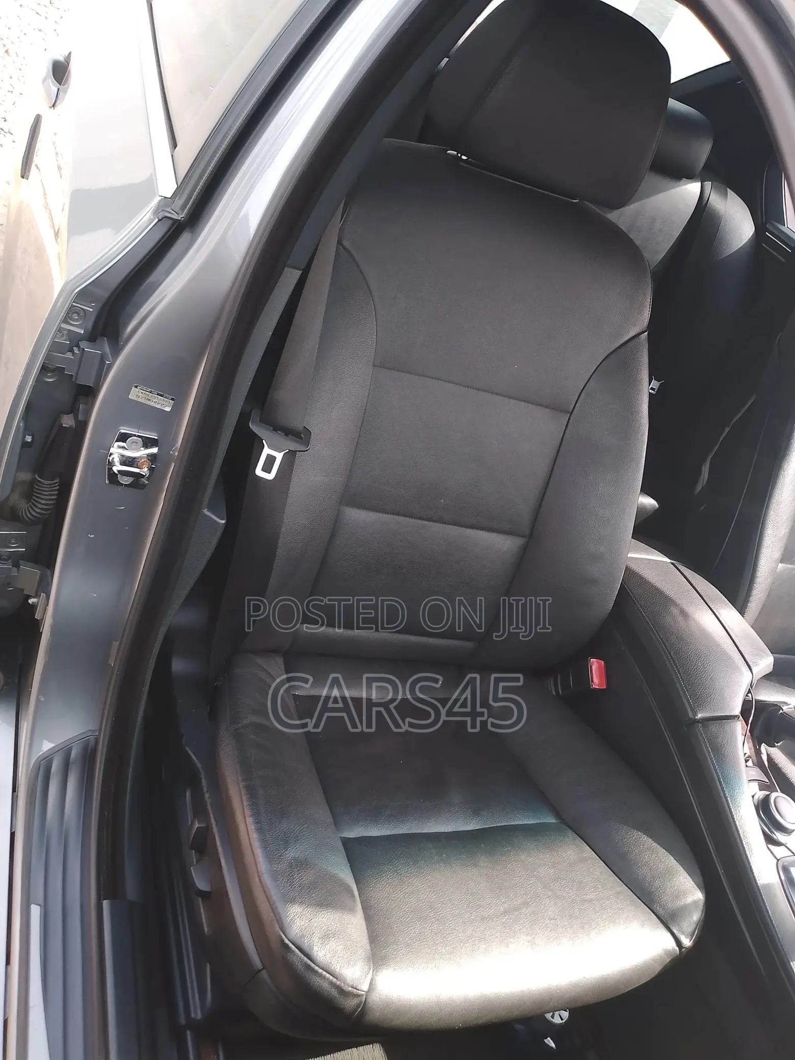 BMW 523i 2008 Gray