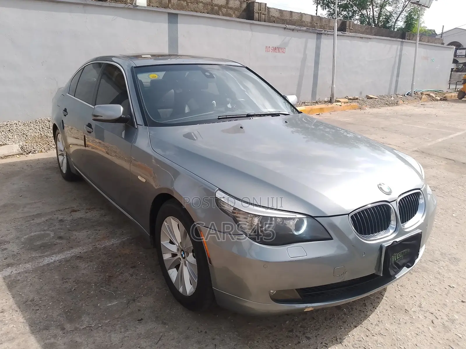 BMW 523i 2008 Gray