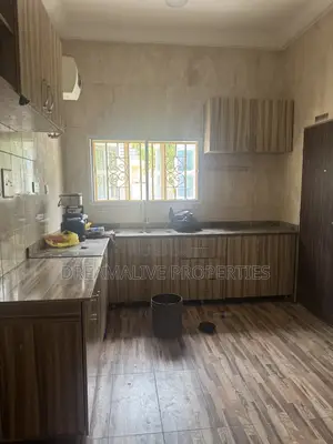 4bdrm Bungalow in Mabglobal, Karsana for rent