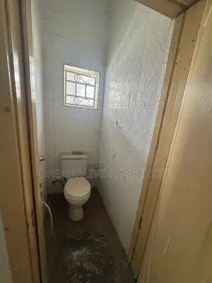 4bdrm Bungalow in Mabglobal, Karsana for rent
