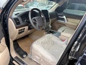 Toyota Land Cruiser 2017 Black
