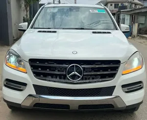 Mercedes-Benz M Class ML 350 4Matic 2013 White