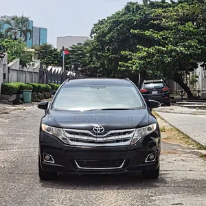Toyota Venza LE AWD 2013 Black