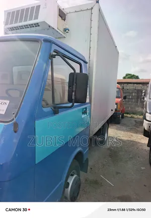 Volkswagen LT 2000 Blue