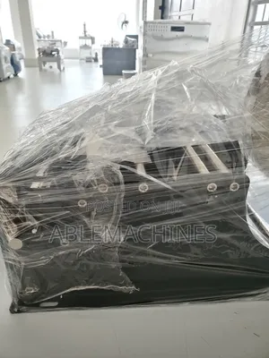 Manual Bottle Labelling Machine