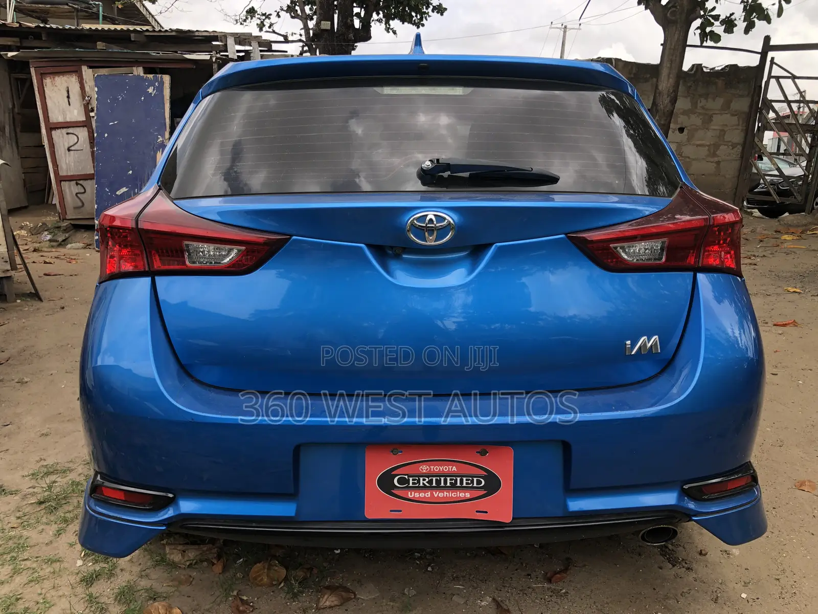 Scion iM Base 2016 Blue