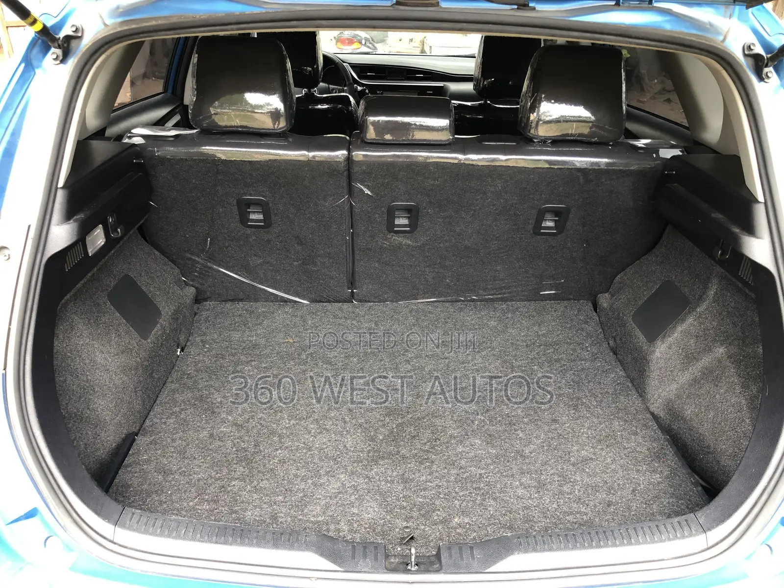 Scion iM Base 2016 Blue