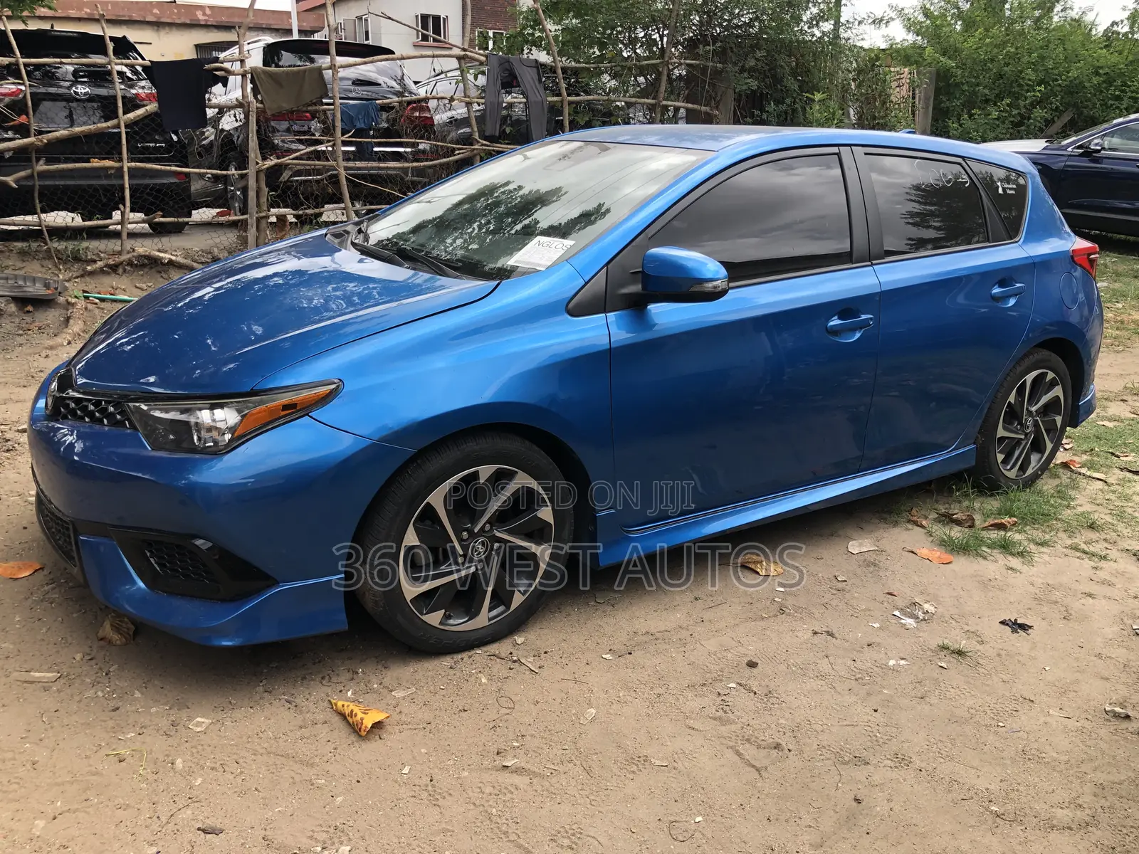 Scion iM Base 2016 Blue