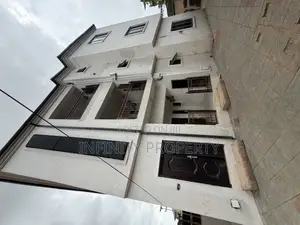 3bdrm Block of Flats in Ihama, Benin City for rent
