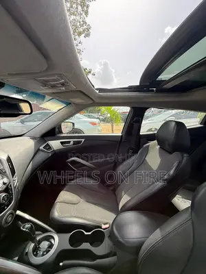 Hyundai Veloster Automatic 2012 Black