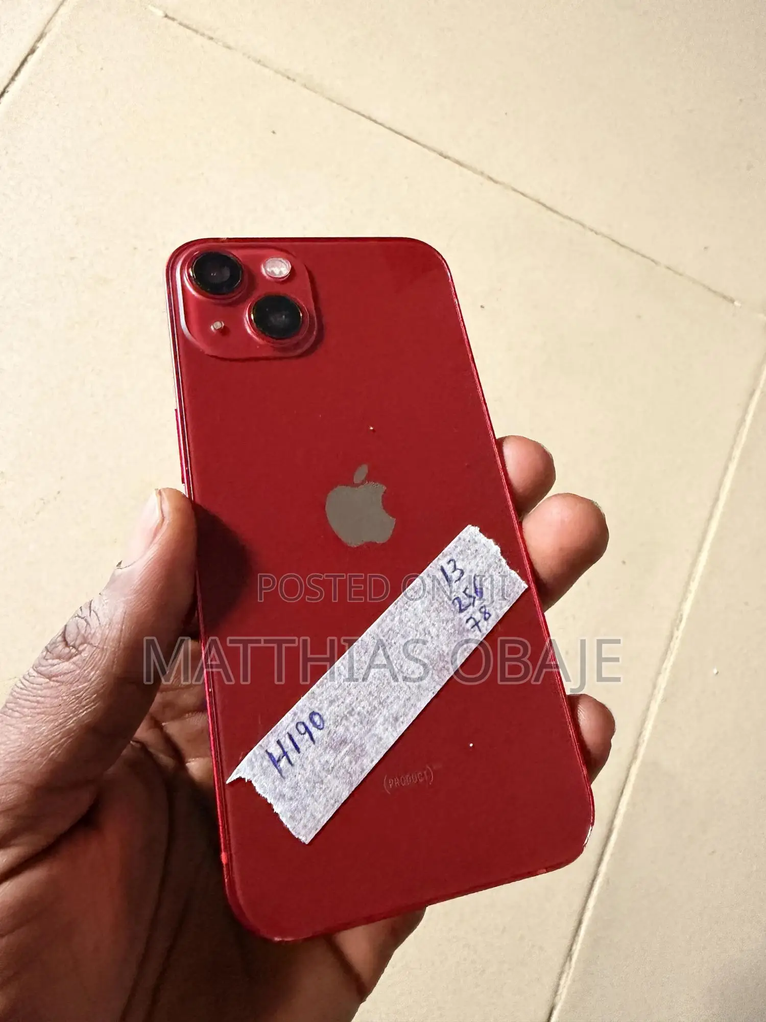 Apple iPhone 13 256 GB Red