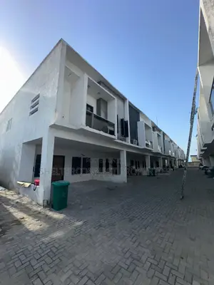 4bdrm Duplex in Orchid Roundabout, Lekki Phase 2 for rent