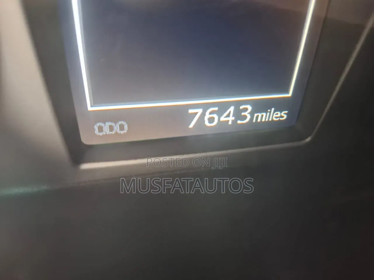 Toyota Hilux 2024 White