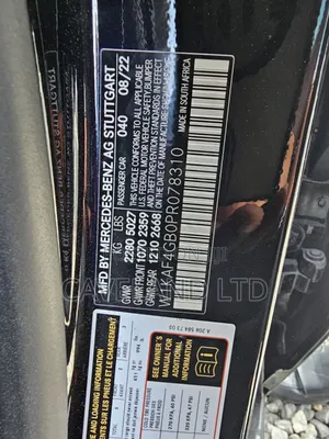 Mercedes-Benz C300 2024 Brown