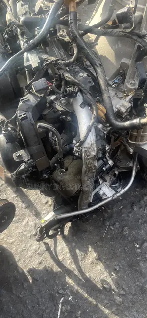 Hyundia Genesis Engine 2012