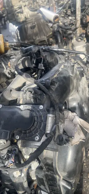 Hyundia Genesis Engine 2012