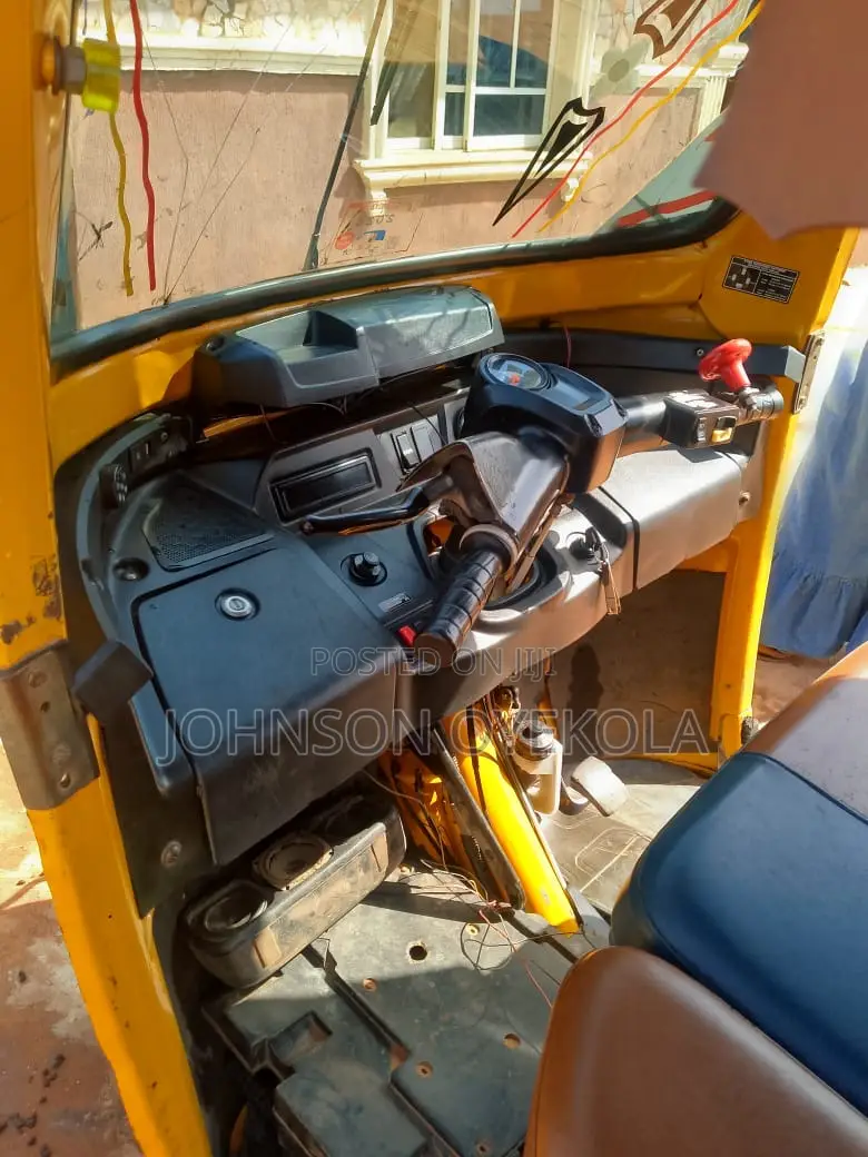 New Tricycle 2025 Yellow