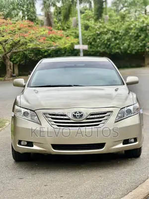 Toyota Camry 2008 Gold
