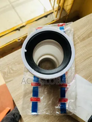 Black White Pan Connector