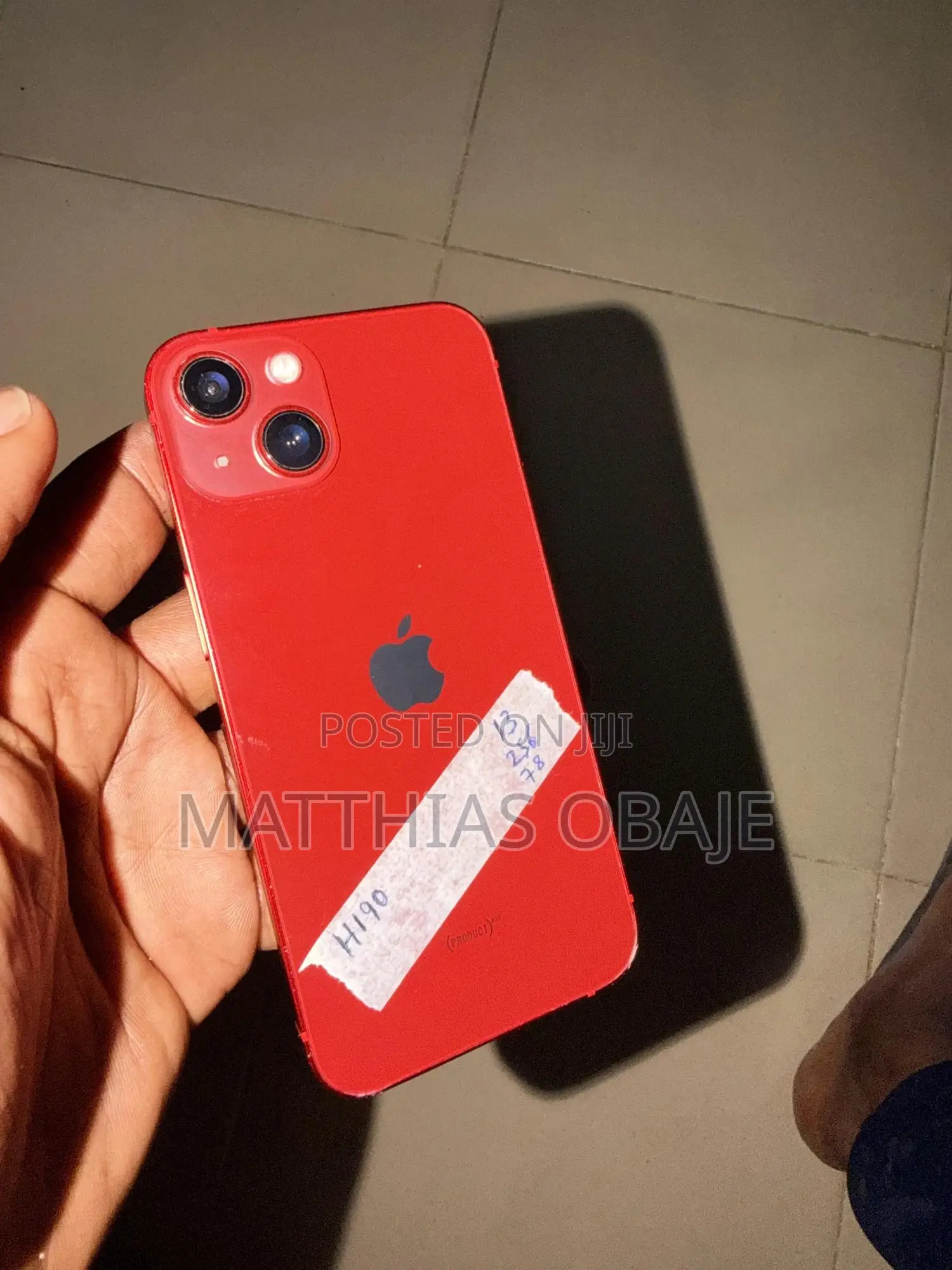 Apple iPhone 13 256 GB Red