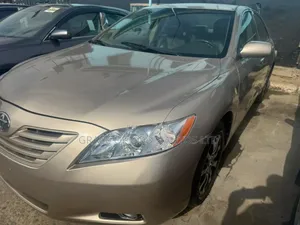 Toyota Camry 2.4 LE 2008 Gold
